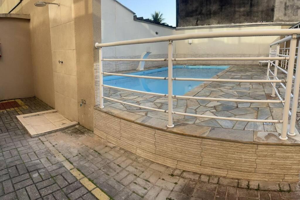 Apartamento Novo Com Piscina E Ar Condicionado